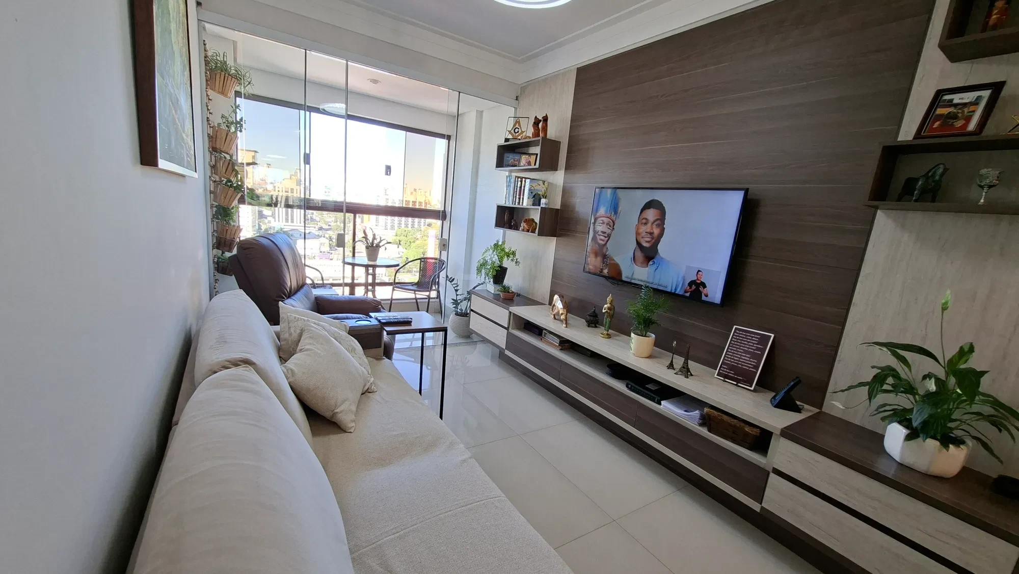 Imagem Apartamento com 3 Quartos à Venda, 85 metros em Jardim Panorama - Sorocaba