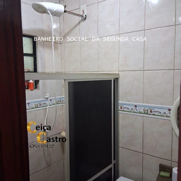 Imagem Casa com 7 Quartos à Venda, 300 m² em Alvorada - Manaus
