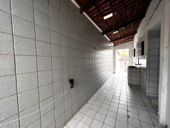 Imagem Casa com 3 Quartos à Venda, 227 m² em Barro Vermelho - Natal/RN