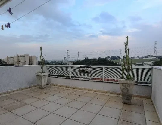 Imagem Sobrado com 3 Quartos à Venda ou Locação, 225 m² em Vila Nova Socorro - Mogi das Cruzes
