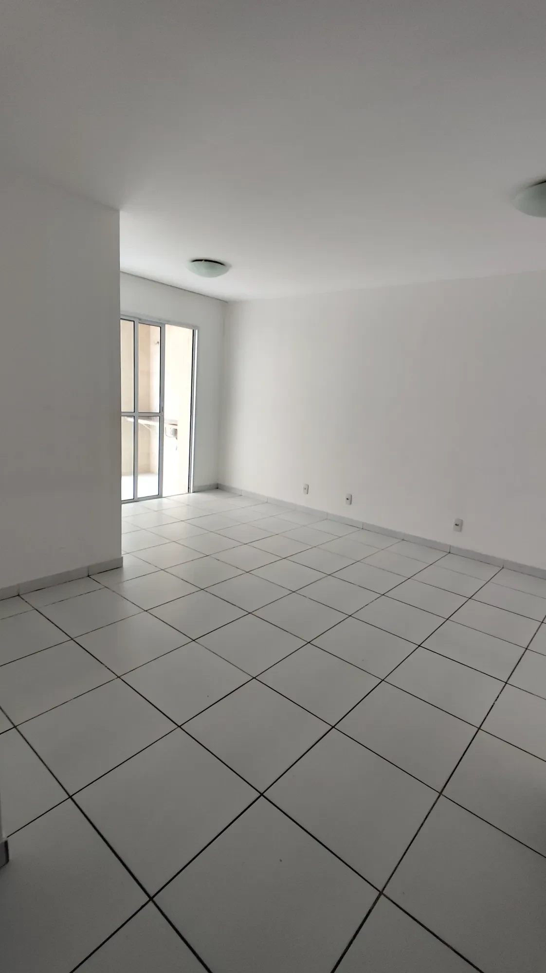 Imagem Apartamento com 3 Quartos para Alugar, 74 m² em Calhau - São Luís
