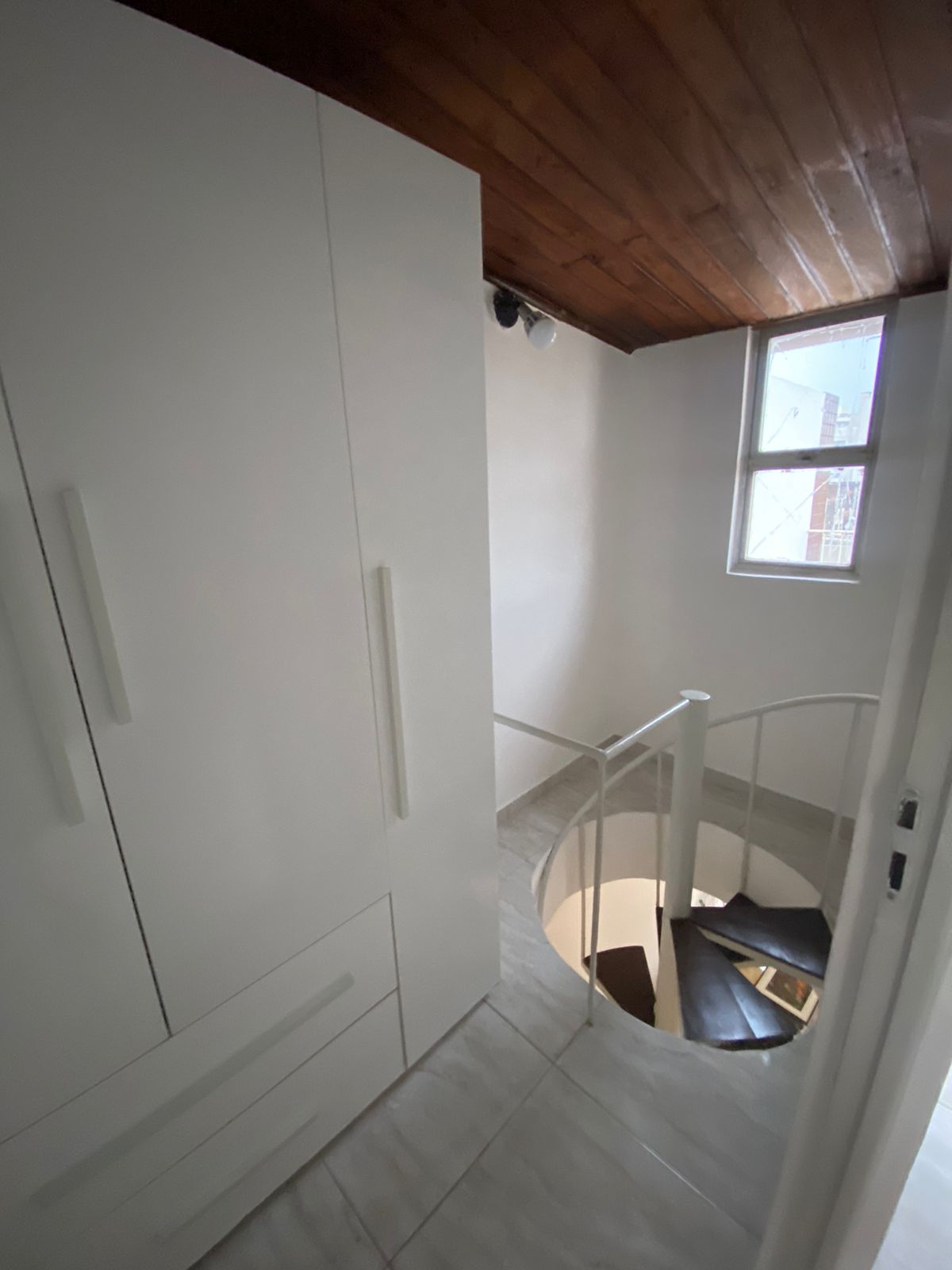 Imagem Cobertura com 1 Quarto à Venda, 70 m²em Amaralina - Salvador