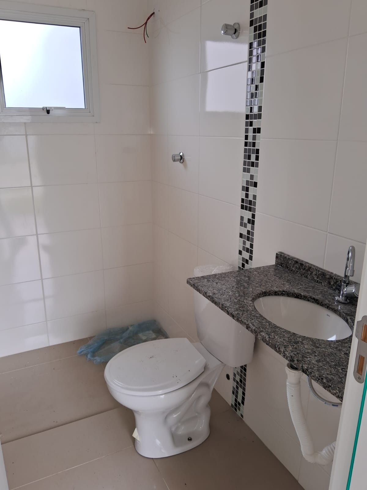 Imagem Casa de Condomínio com 2 Quartos à Venda, 65 m² em Costeira - Araucária