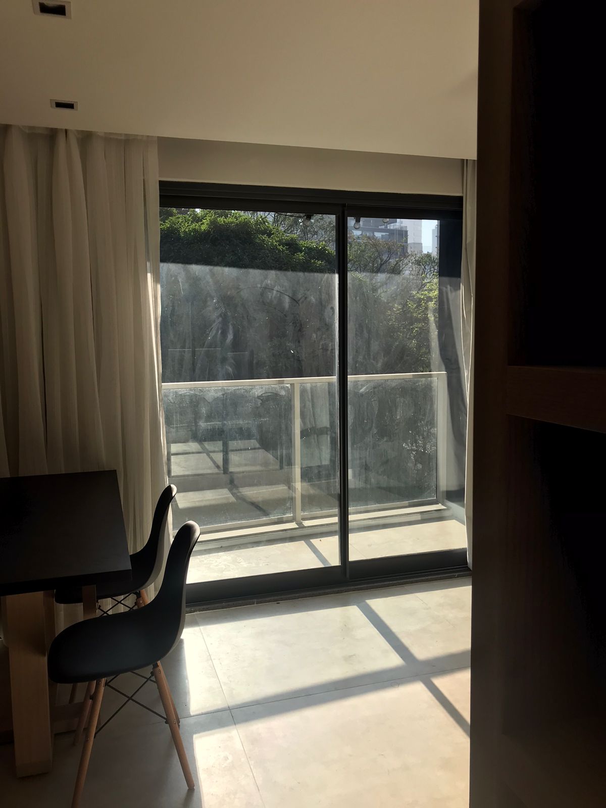 Imagem Studio com 1 Quarto para Alugar, 27 m²em Cerqueira César - São Paulo