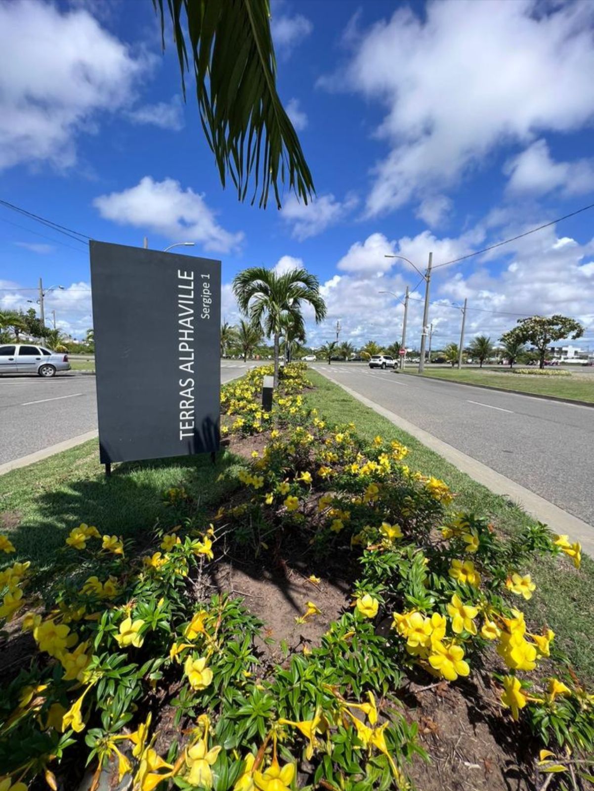 Terreno em Condomínio à Venda, 315 m² em Centro - Barra dos Coqueiros