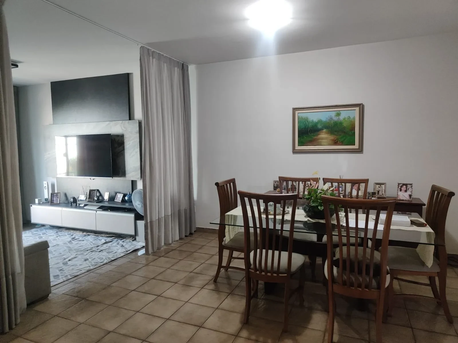 Imagem Casa com 4 Quartos à Venda, 250 m² em Jardim Itália - Cuiabá