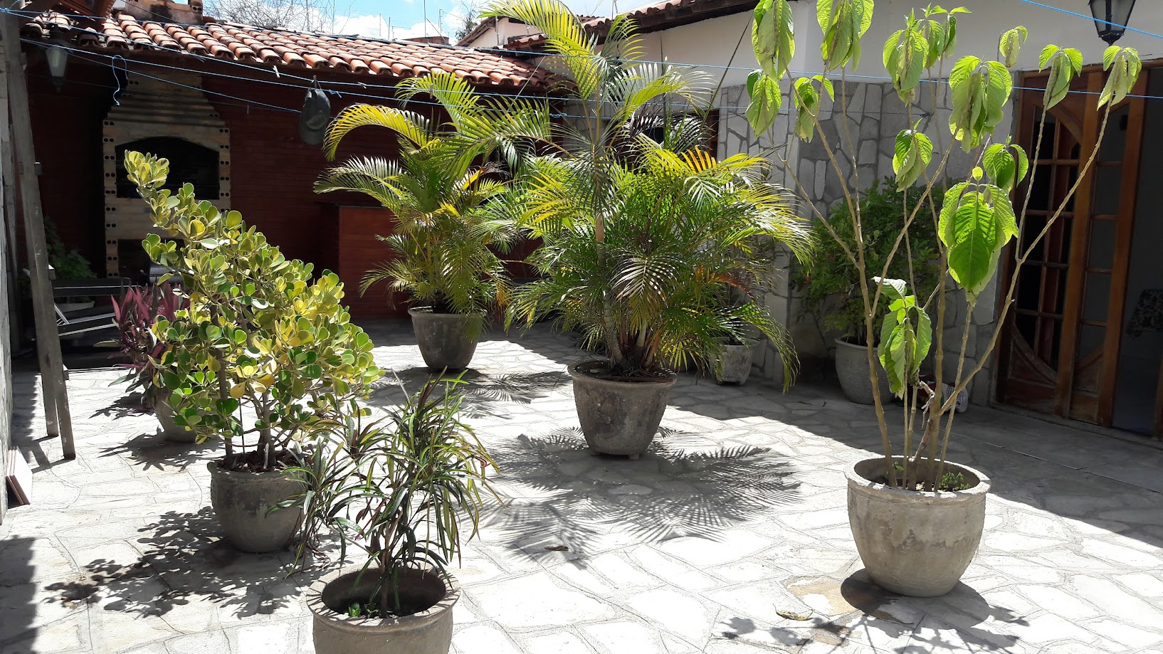 Imagem Casa com 3 Quartos à Venda, 210 m²em Catolé - Campina Grande