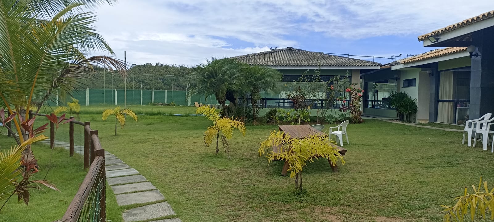 Imagem Terreno em Condomínio à Venda, 300 m²em Jauá (Abrantes) - Camaçari