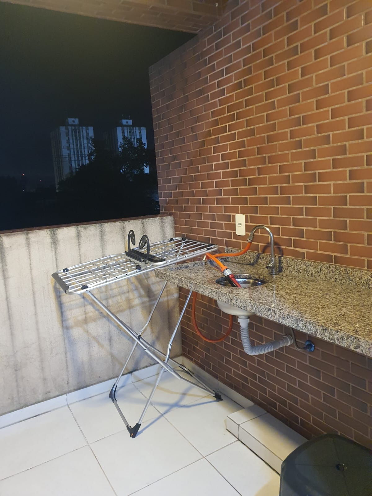 Imagem Apartamento com 2 Quartos à Venda, 90 m² em Centro - Cubatão
