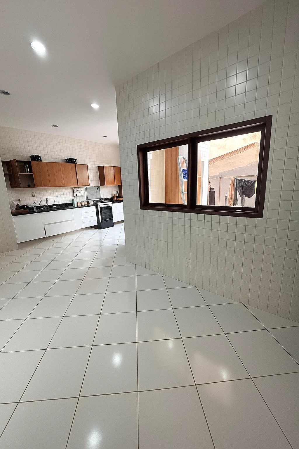 Imagem Casa de Condomínio com 3 Quartos para Alugar, 325 m² em Vargem Grande - Rio de Janeiro