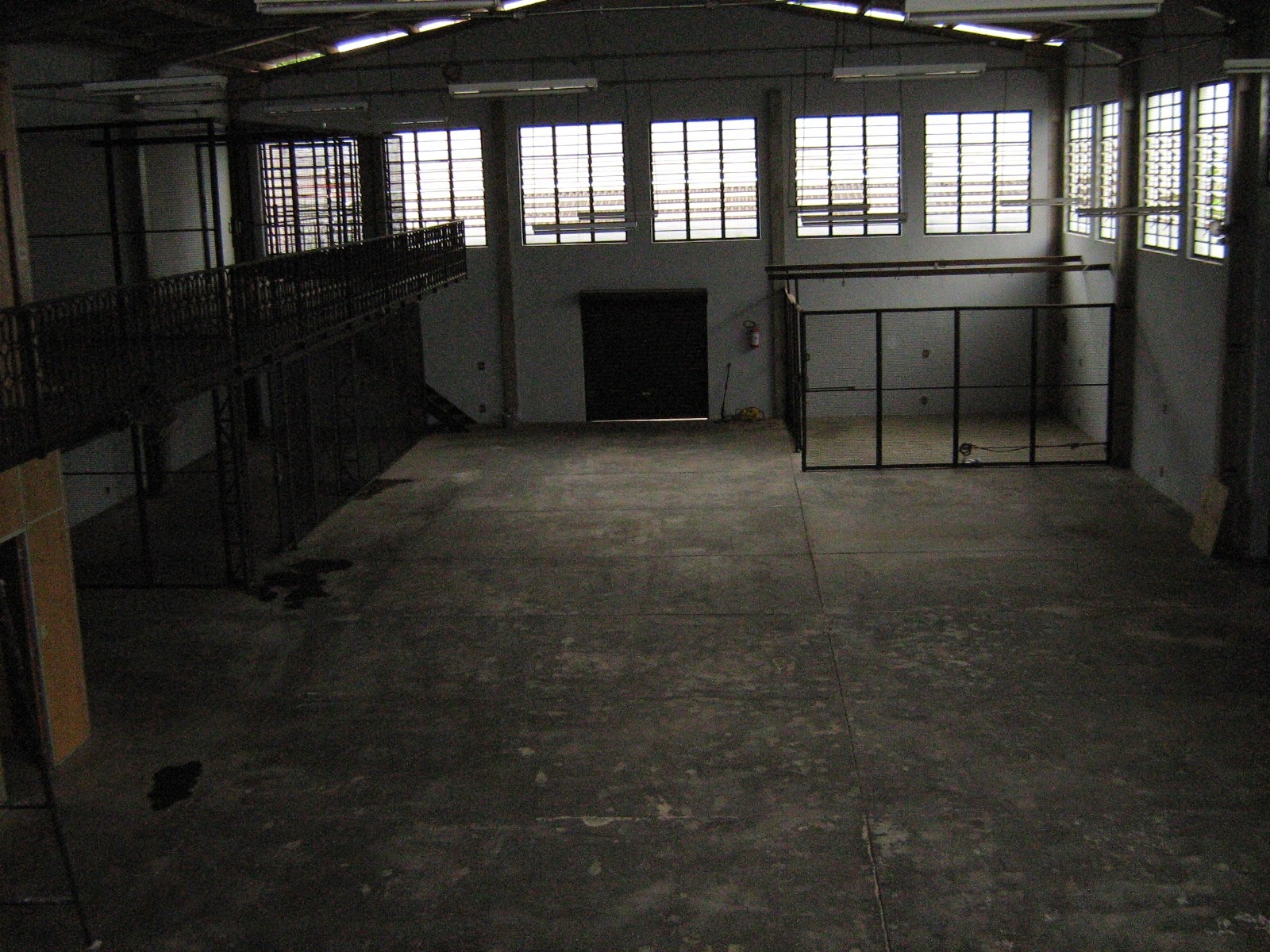 Foto do imóvel: Galpão à Venda ou Locação, 900 m² em Parque Rural Fazenda Santa Cândida - Campinas