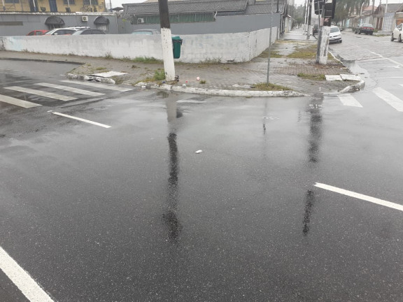 Terreno à Venda, 650 m² em Caiçara - Praia Grande