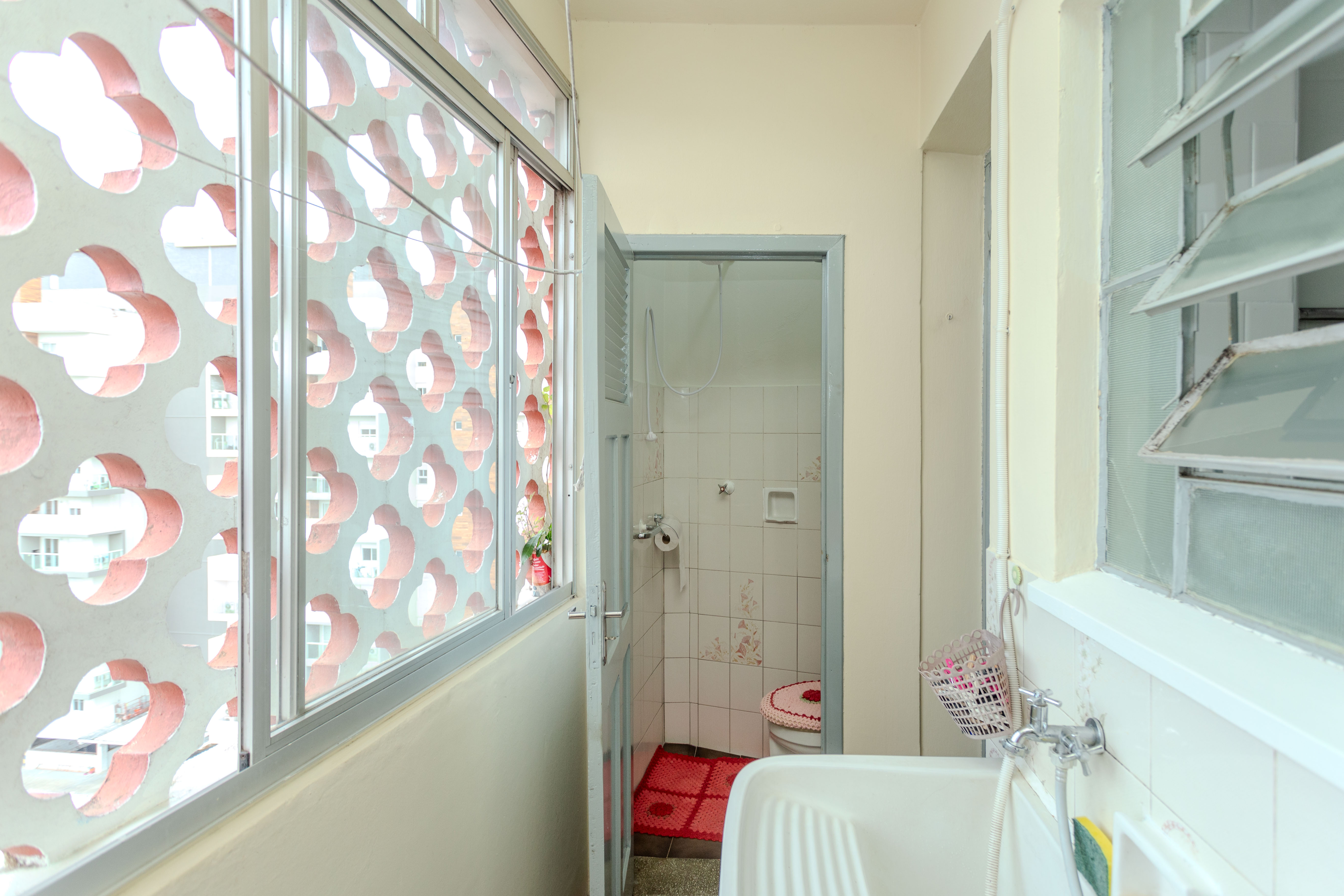Imagem Apartamento com 2 Quartos à Venda, Locação ou Temporada, 80 m² em Centro - Santa Maria