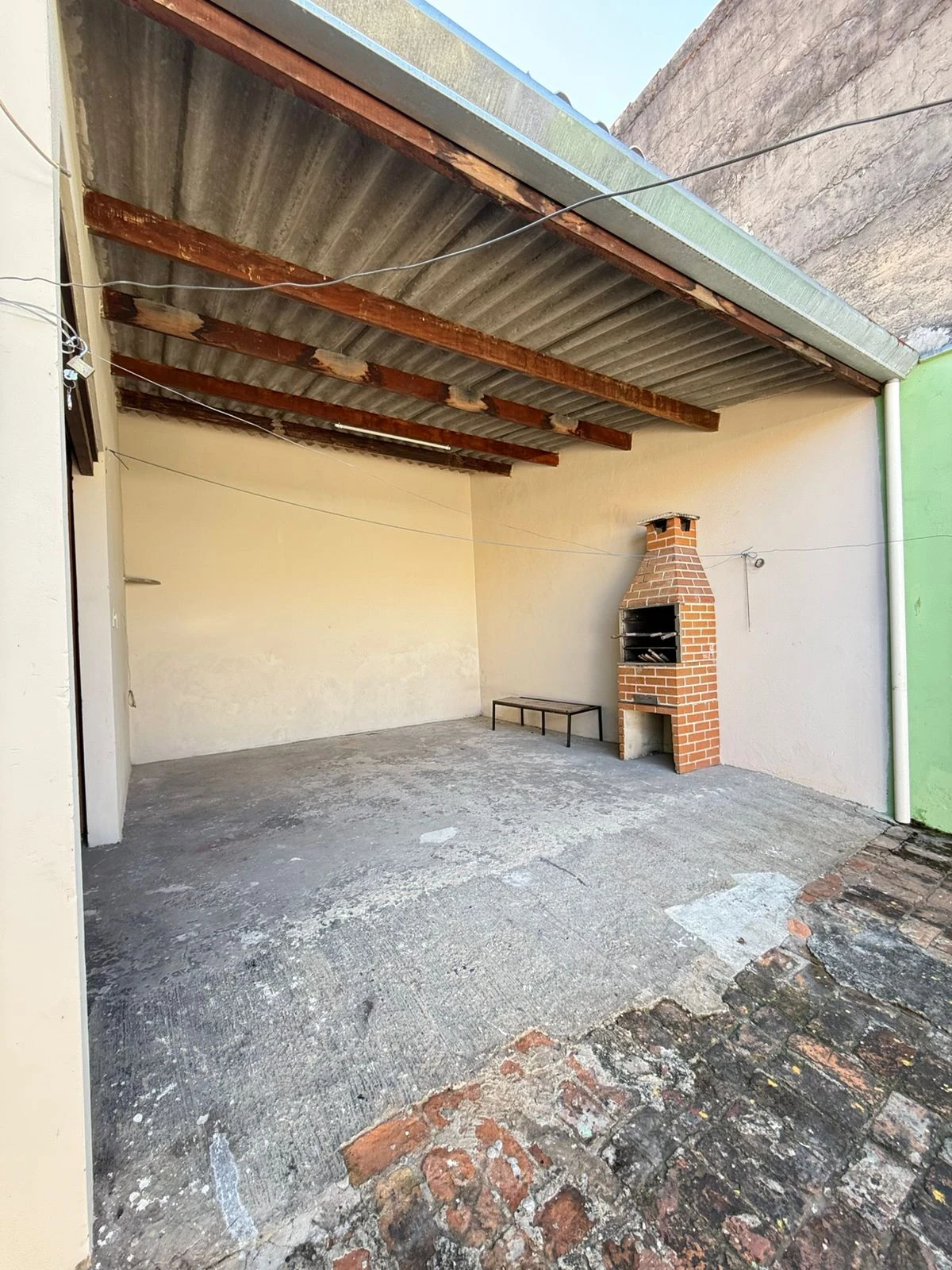 Imagem Casa com 2 Quartos à Venda, 300 m² em Vila Haro - Sorocaba