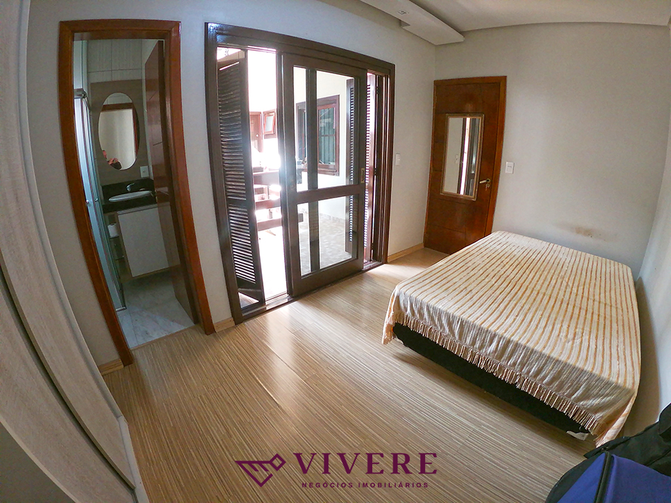 Imagem Casa com 4 Quartos à Venda, 292 m² em Santa Catarina - Caxias do Sul