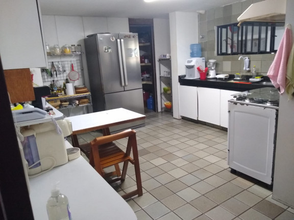 Imagem Apartamento com 4 Quartos à Venda, 243 m² em Madalena - Recife
