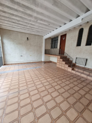 Imagem Sobrado com 5 Quartos à Venda,  em Cidade Antônio Estevão de Carvalho - São Paulo