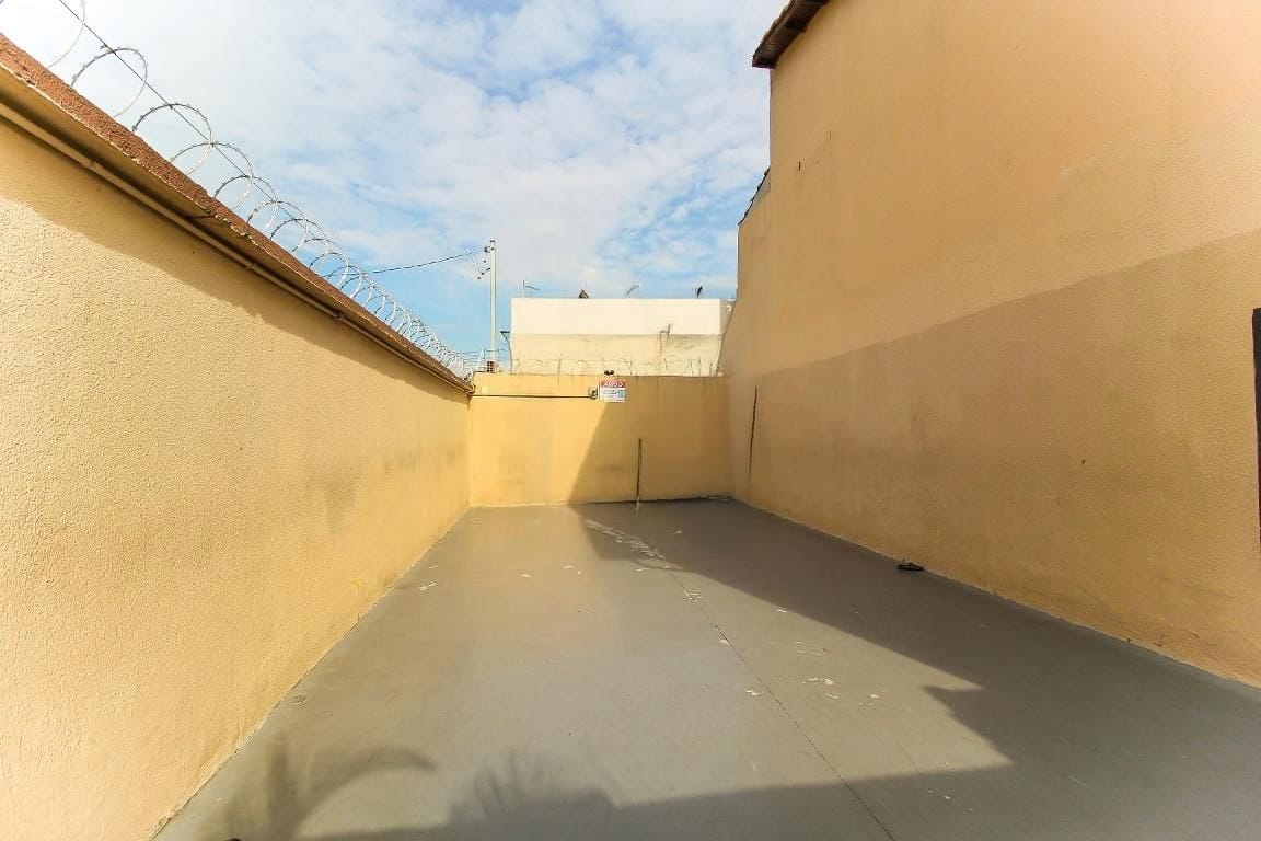 Imagem Sobrado com 2 Quartos à Venda, 70 m²em Parada XV de Novembro - São Paulo