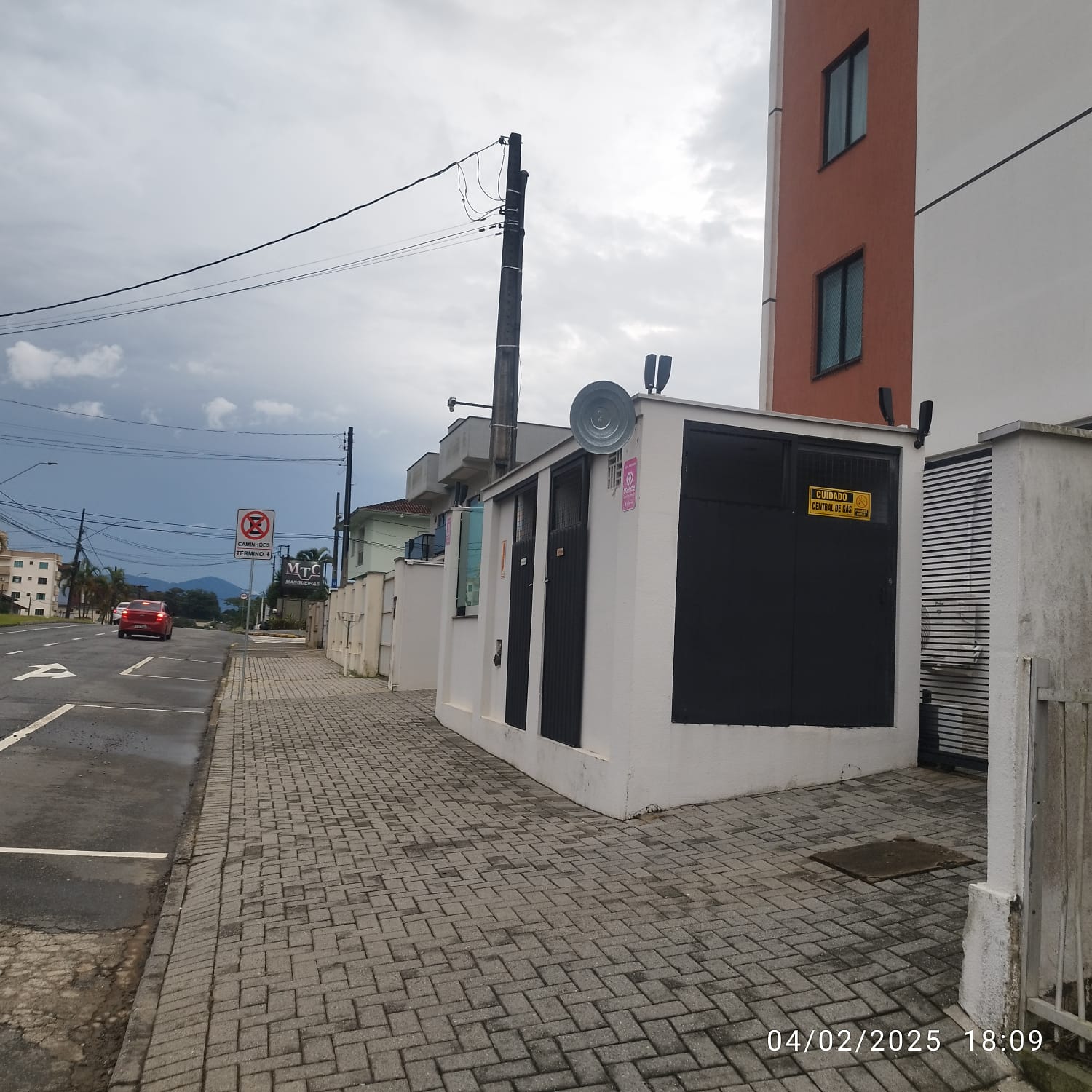 Foto do imóvel: Apartamento com 3 Quartos à Venda, 90 m² em Floresta - Joinville