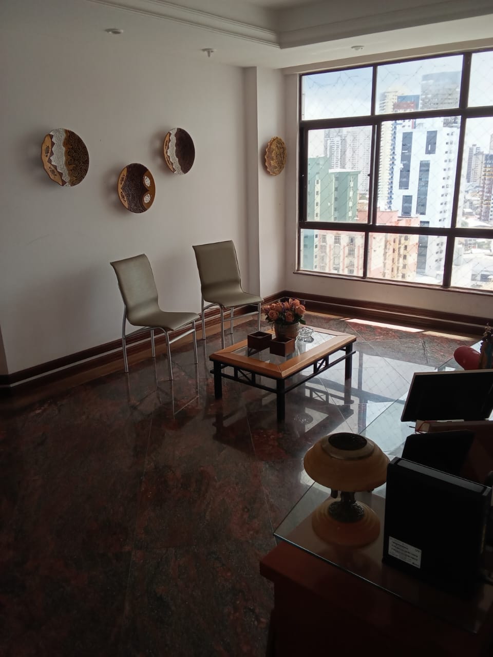 Imagem Apartamento com 4 Quartos à Venda, 253 m² em Umarizal - Belém