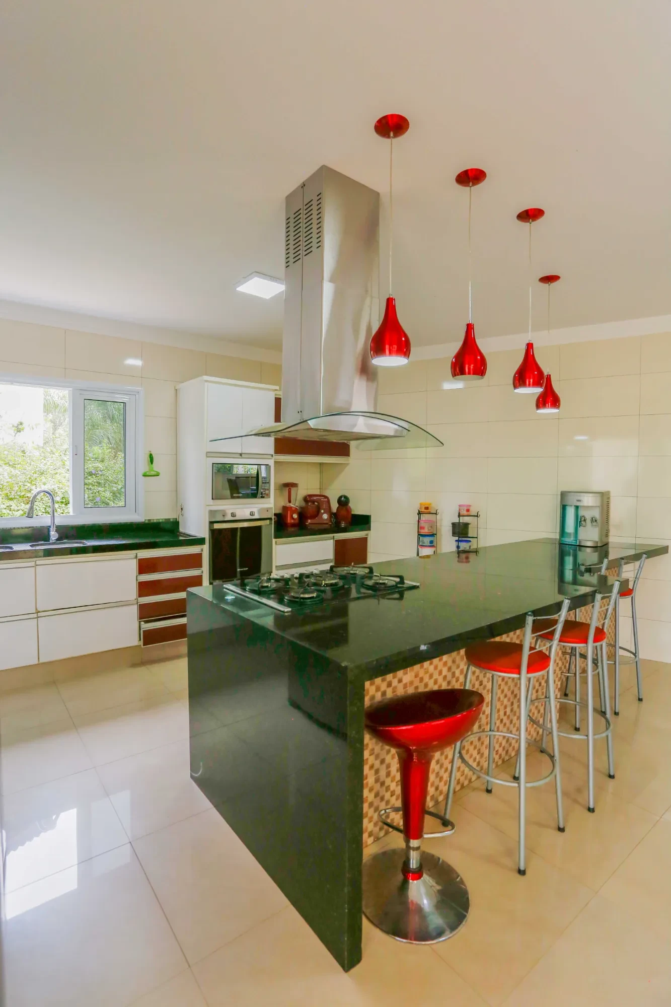 Foto do imóvel: Casa de Condomínio com 4 Quartos à Venda, 380 m² em Caguassu - Sorocaba