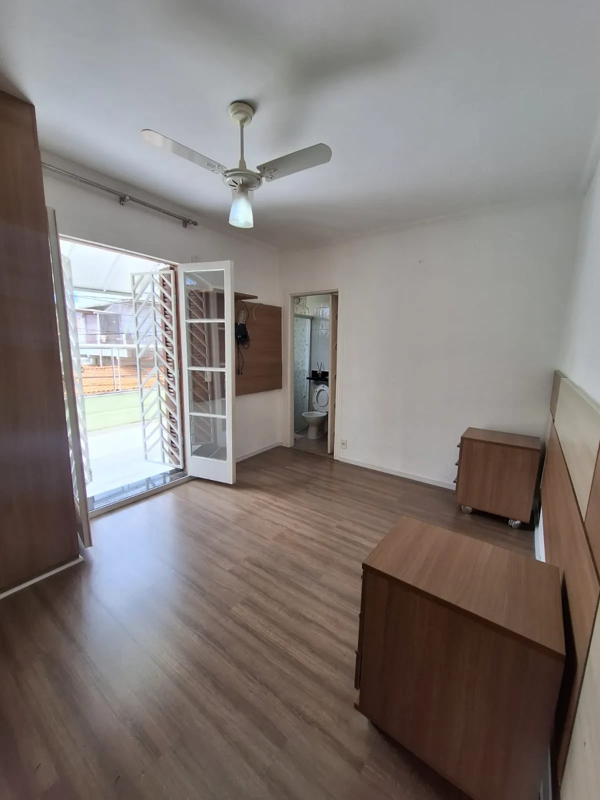 Imagem Sobrado com 3 Quartos à Venda, 180 m² em Jardim Pinhal - Guarulhos
