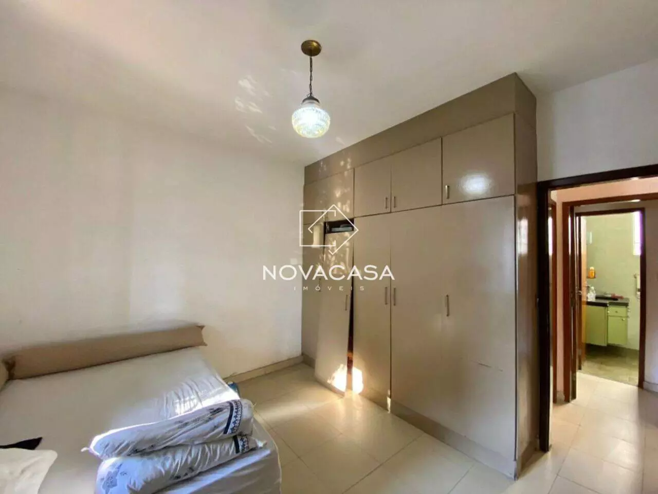 Imagem Casa com 2 Quartos à Venda, 90 m² em Planalto - Belo Horizonte