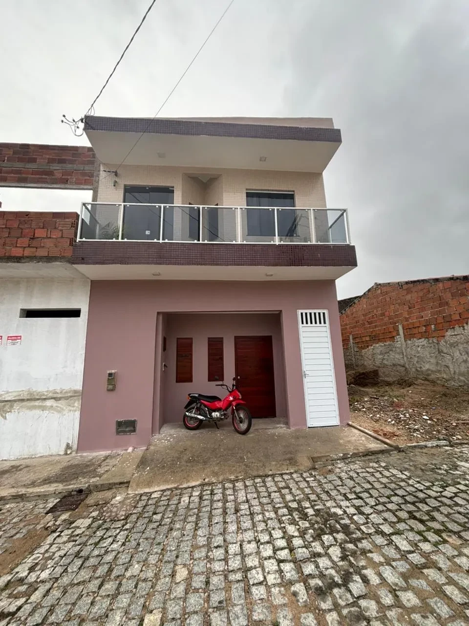 Sobrado com 5 Quartos à Venda, 6 m² em Coronel João Sá - Coronel João Sá