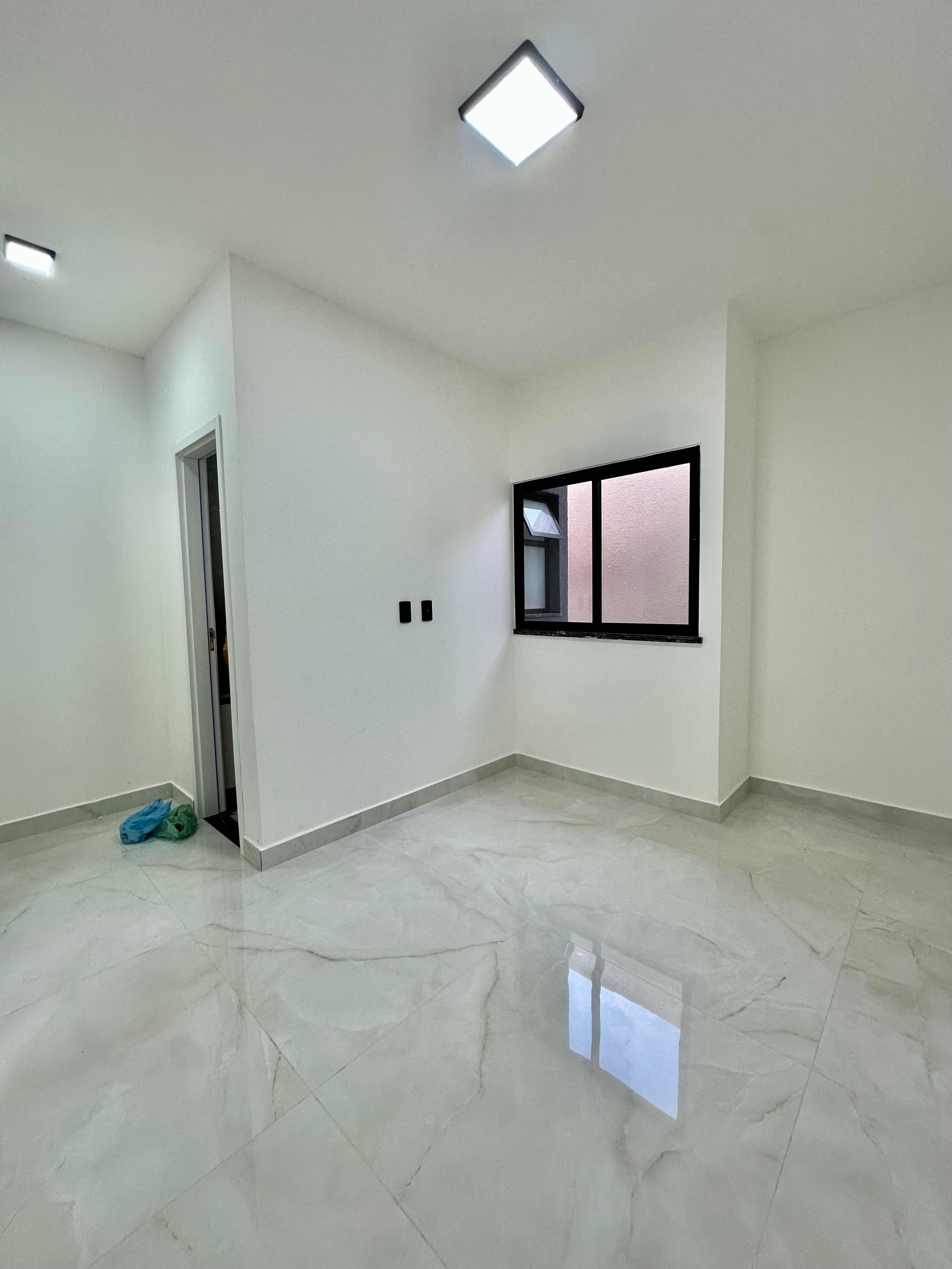 Imagem Casa com 4 Quartos à Venda, 140 m² em  - 