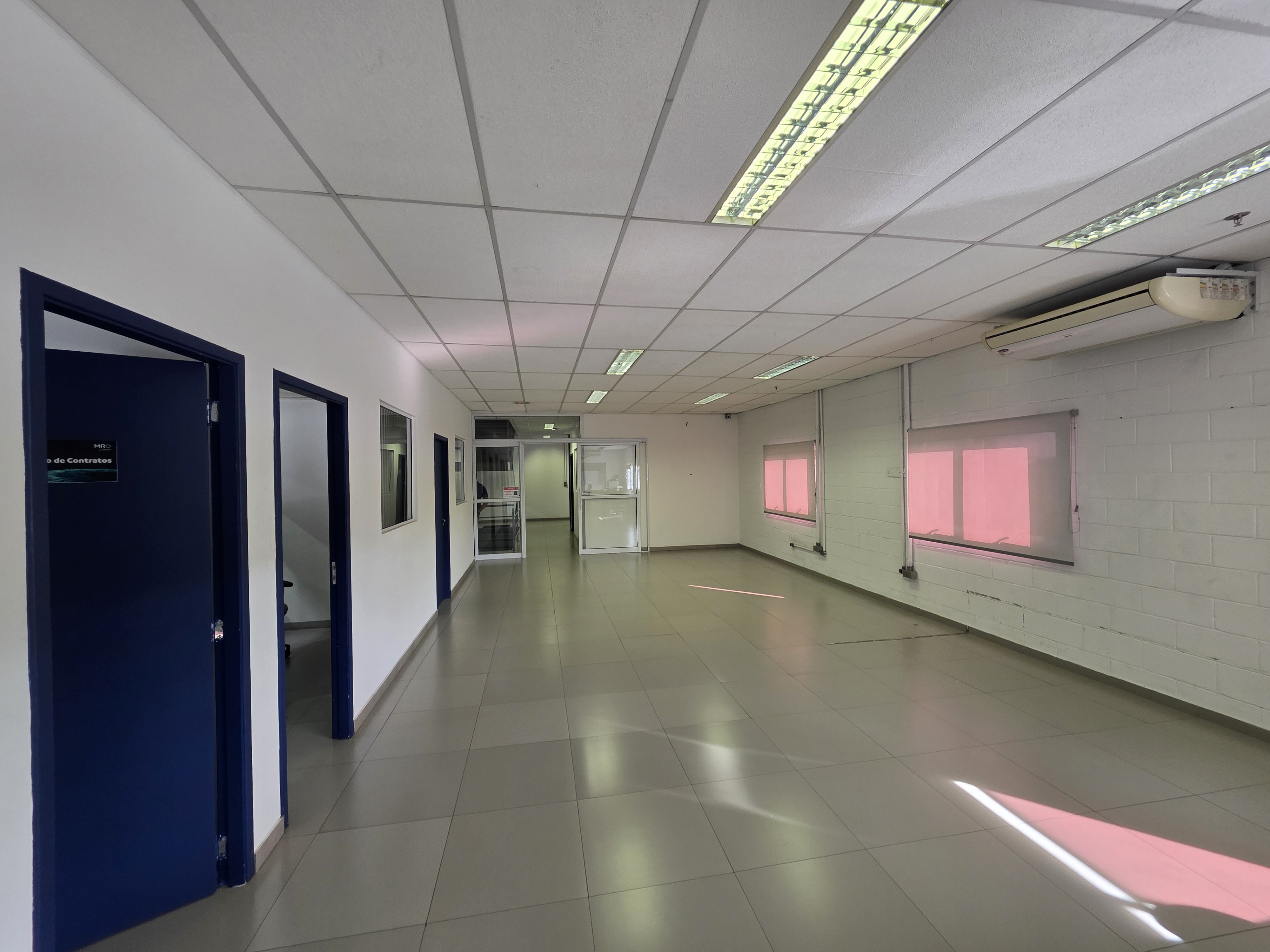 Foto do imóvel: Galpão para Alugar, 7.600 m² em Jardim Vista Alegre - Embu das Artes