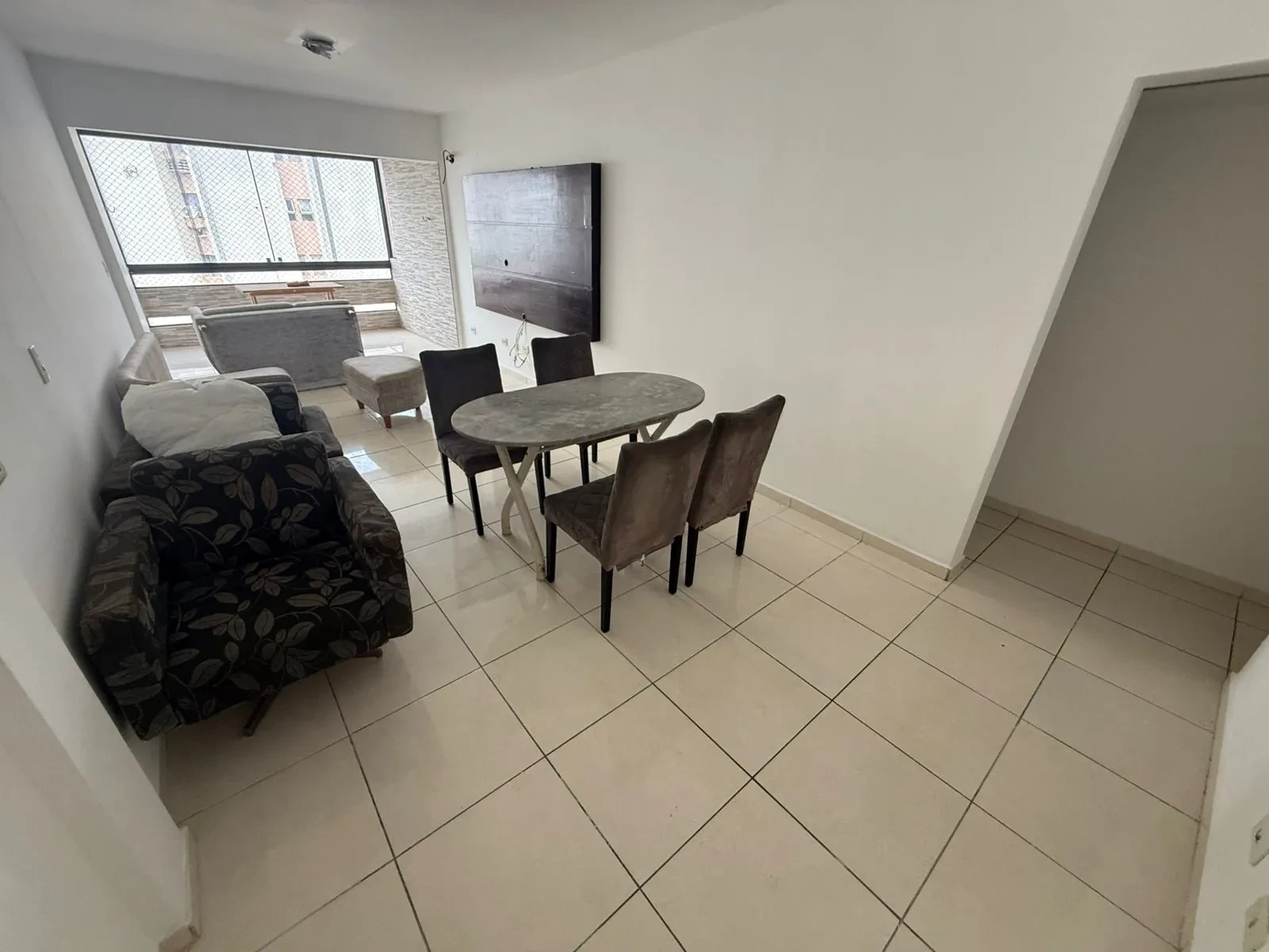 Imagem Apartamento com 3 Quartos para Alugar, 130 m² em Casa Amarela - Recife