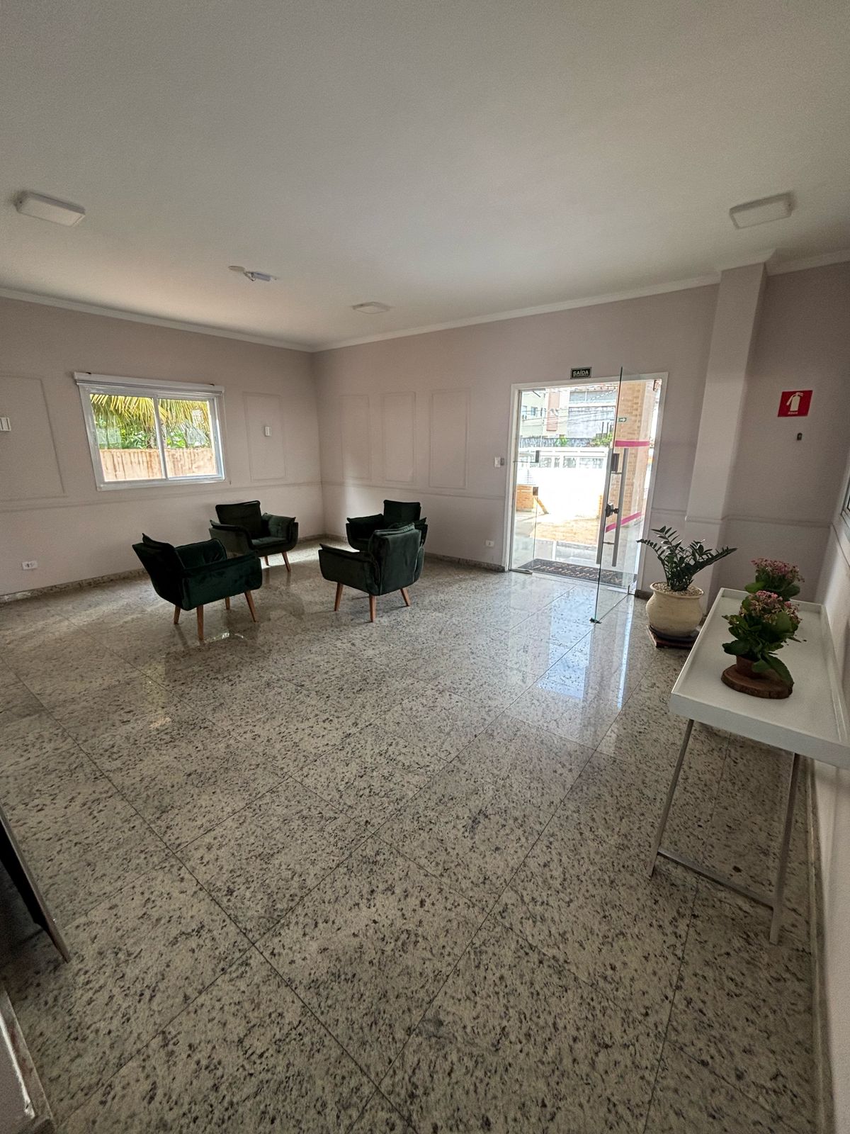 Imagem Apartamento com 2 Quartos à Venda, 80 m² em Aviação - Praia Grande