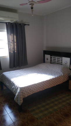 Imagem Casa com 4 Quartos à Venda, 192 m² em Parque Industrial - Araçatuba