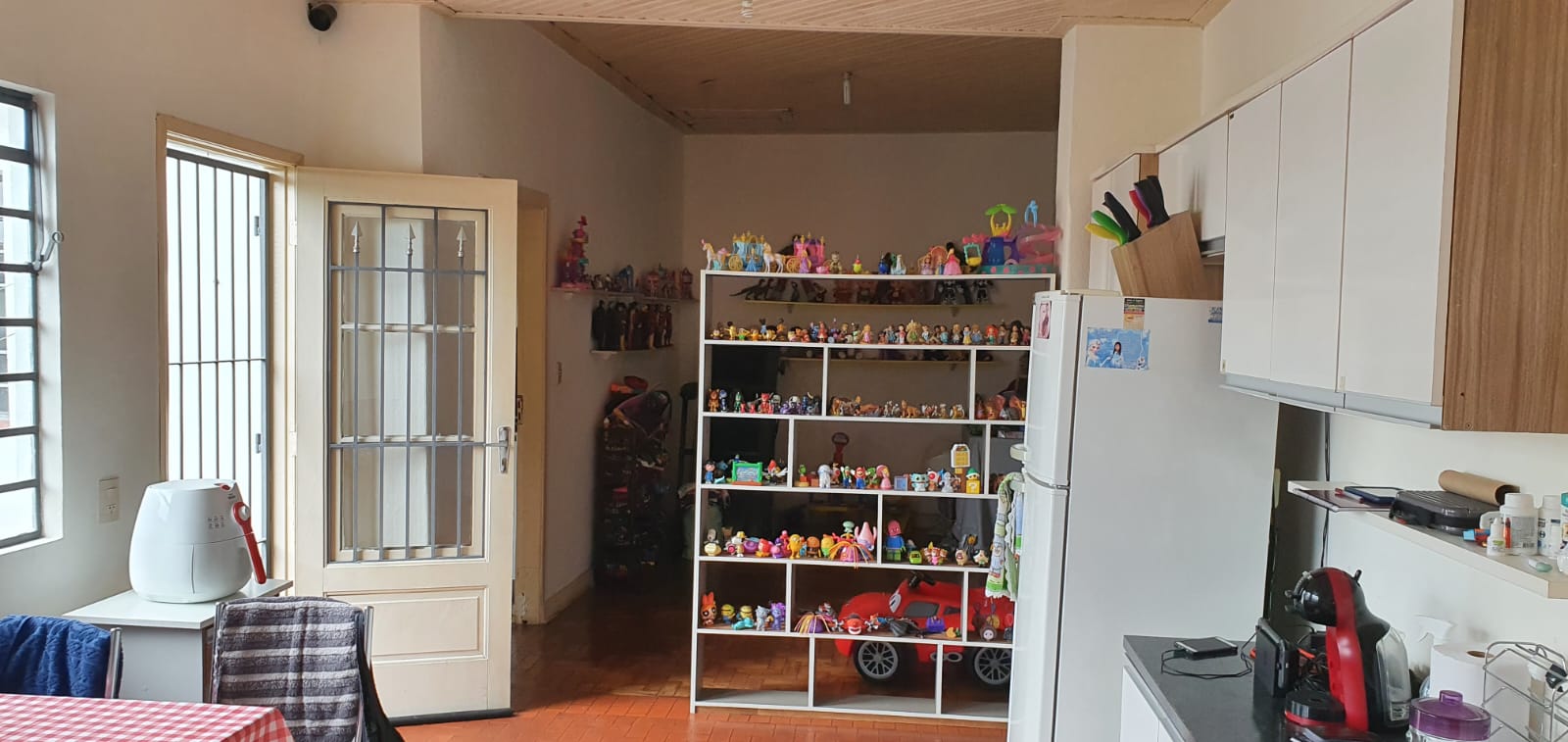 Foto do imóvel: Casa com 2 Quartos à Venda, 20 m²em Vila Brás Cubas - Mogi das Cruzes