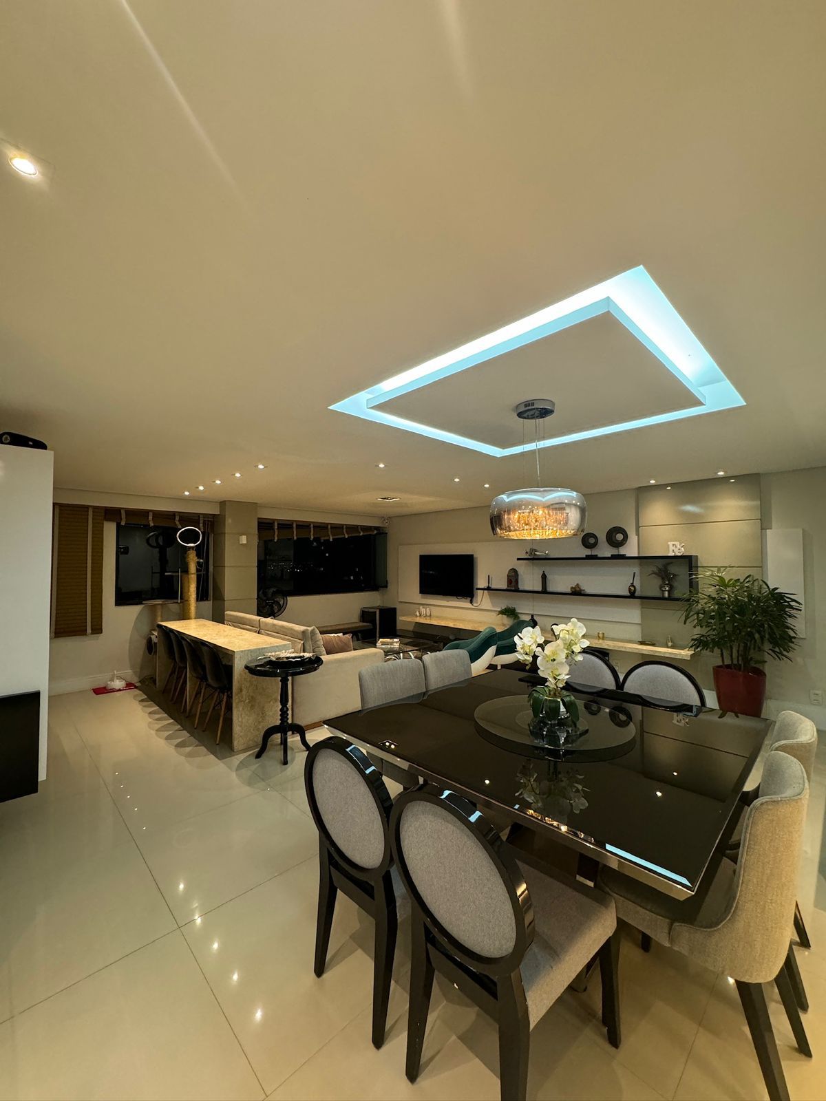 Foto do imóvel: Apartamento com 3 Quartos à Venda, 100 m²em Cocó - Fortaleza