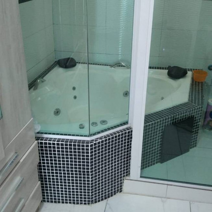 Sobrado com 3 Quartos à Venda, 230 m² em Jundiapeba - Mogi das Cruzes