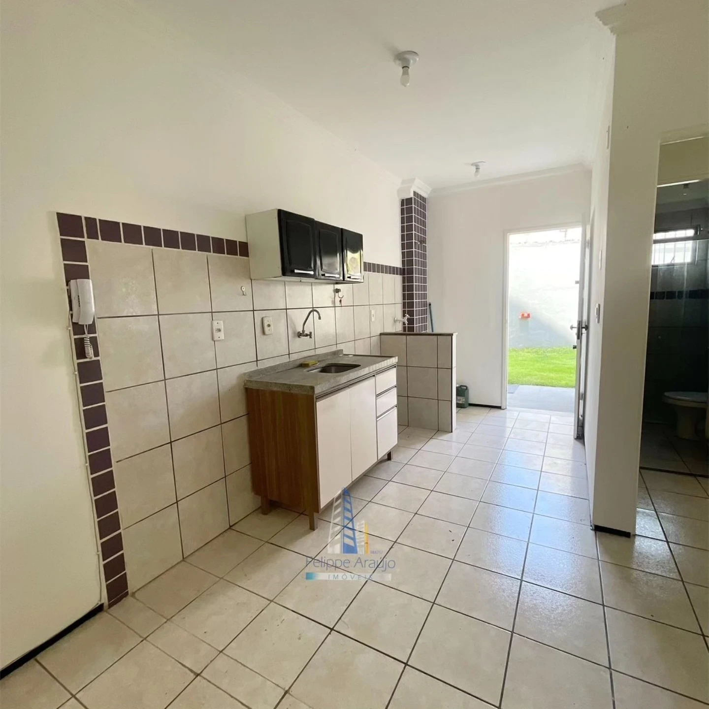 Imagem Apartamento com 2 Quartos à Venda, 57 m² em Messejana - Fortaleza