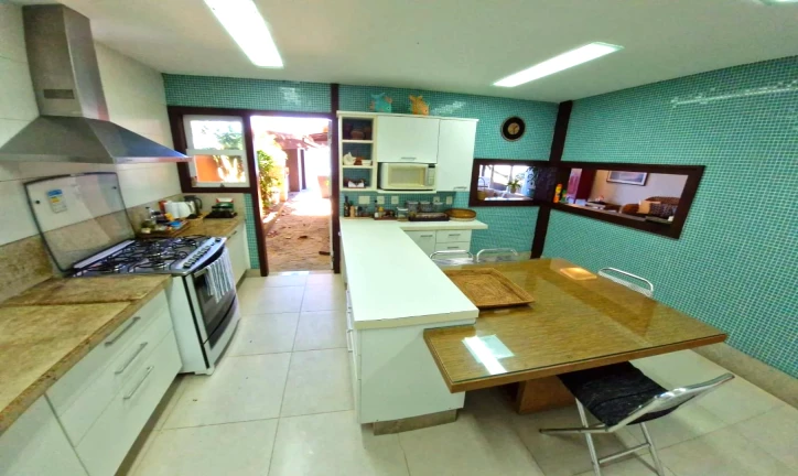 Imagem Casa de Condomínio com 5 Quartos à Venda, 410 m² em Geribá - Armação dos Búzios