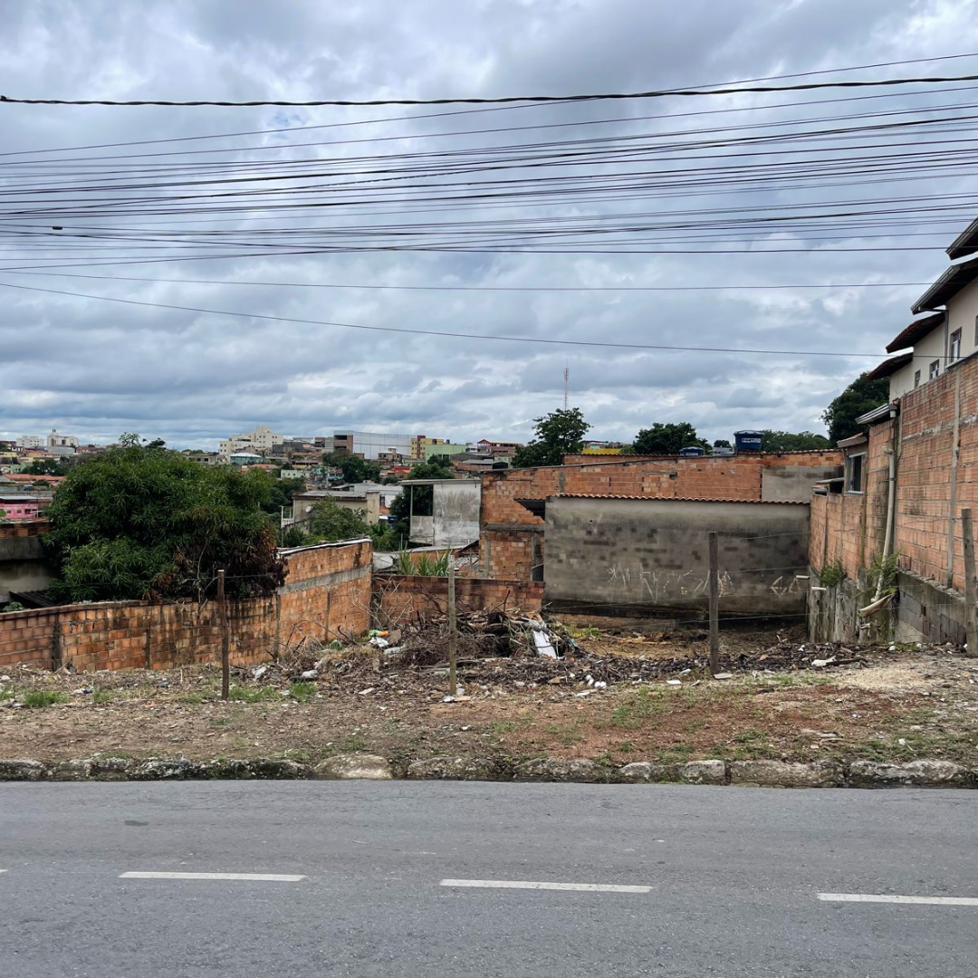 Imagem Terreno à Venda, 360 m²em Veneza - Ribeirão das Neves
