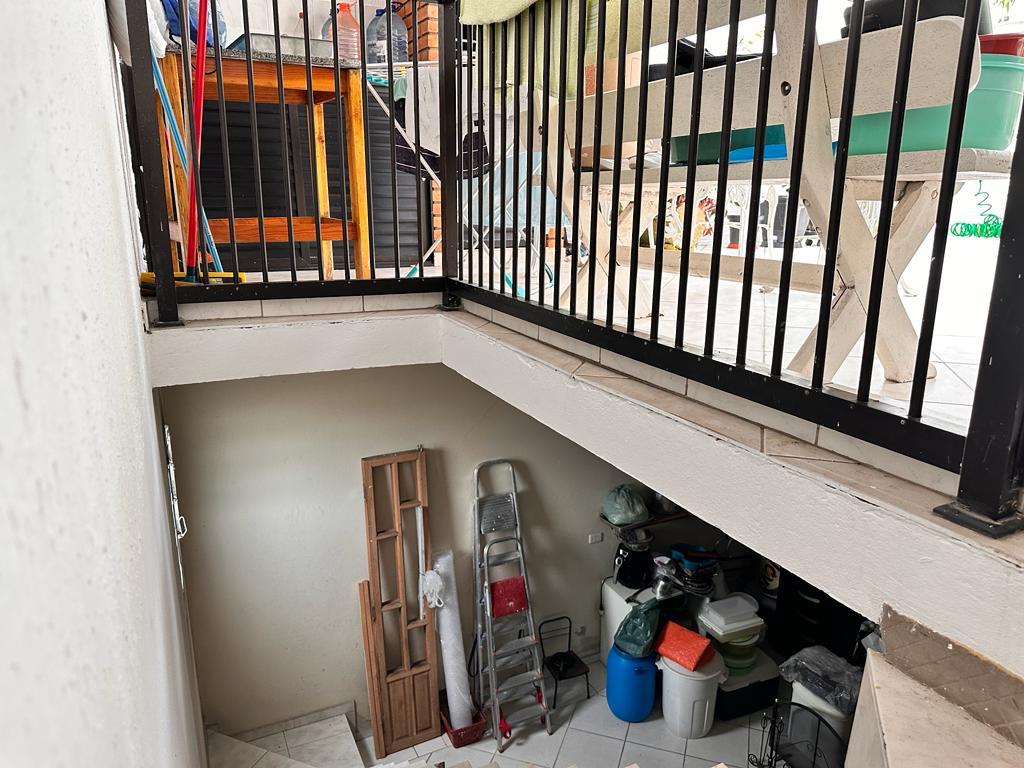 Imagem Sobrado com 3 Quartos à Venda, 181 m²em Independência - São Bernardo do Campo