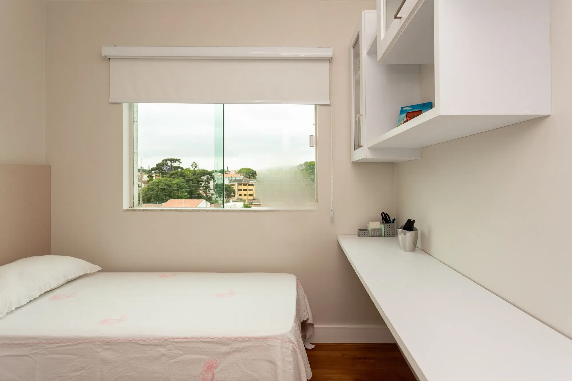 Imagem Cobertura com 3 Quartos à Venda, 181 metros em Portão - Curitiba