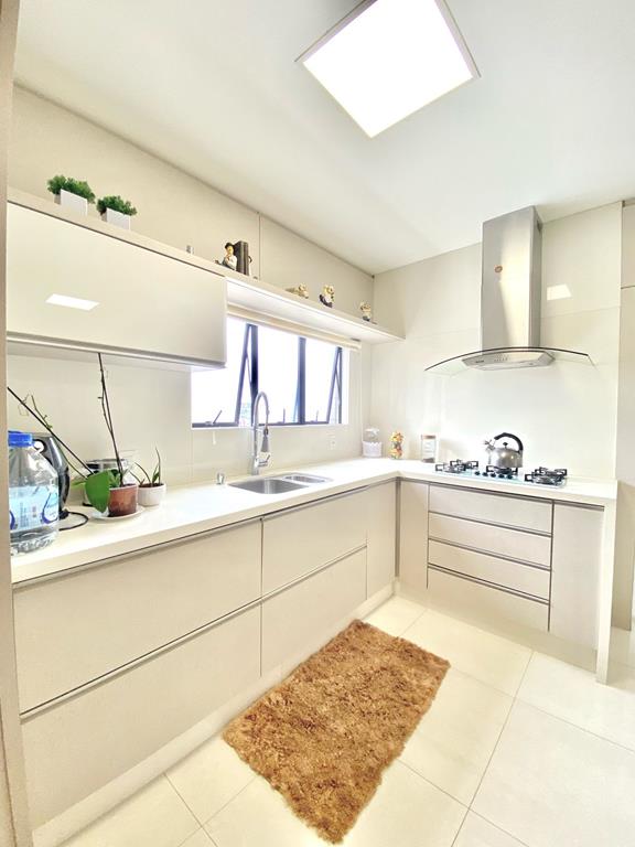 Imagem Apartamento com 3 Quartos à Venda, 161 m² em Centro - Criciúma