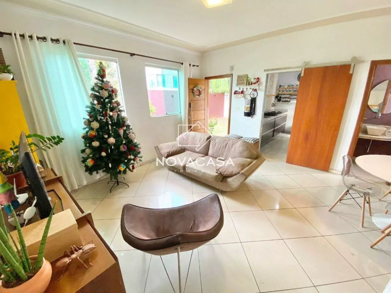 Imagem Casa com 3 Quartos à Venda, 110 m²em Trevo - Belo Horizonte