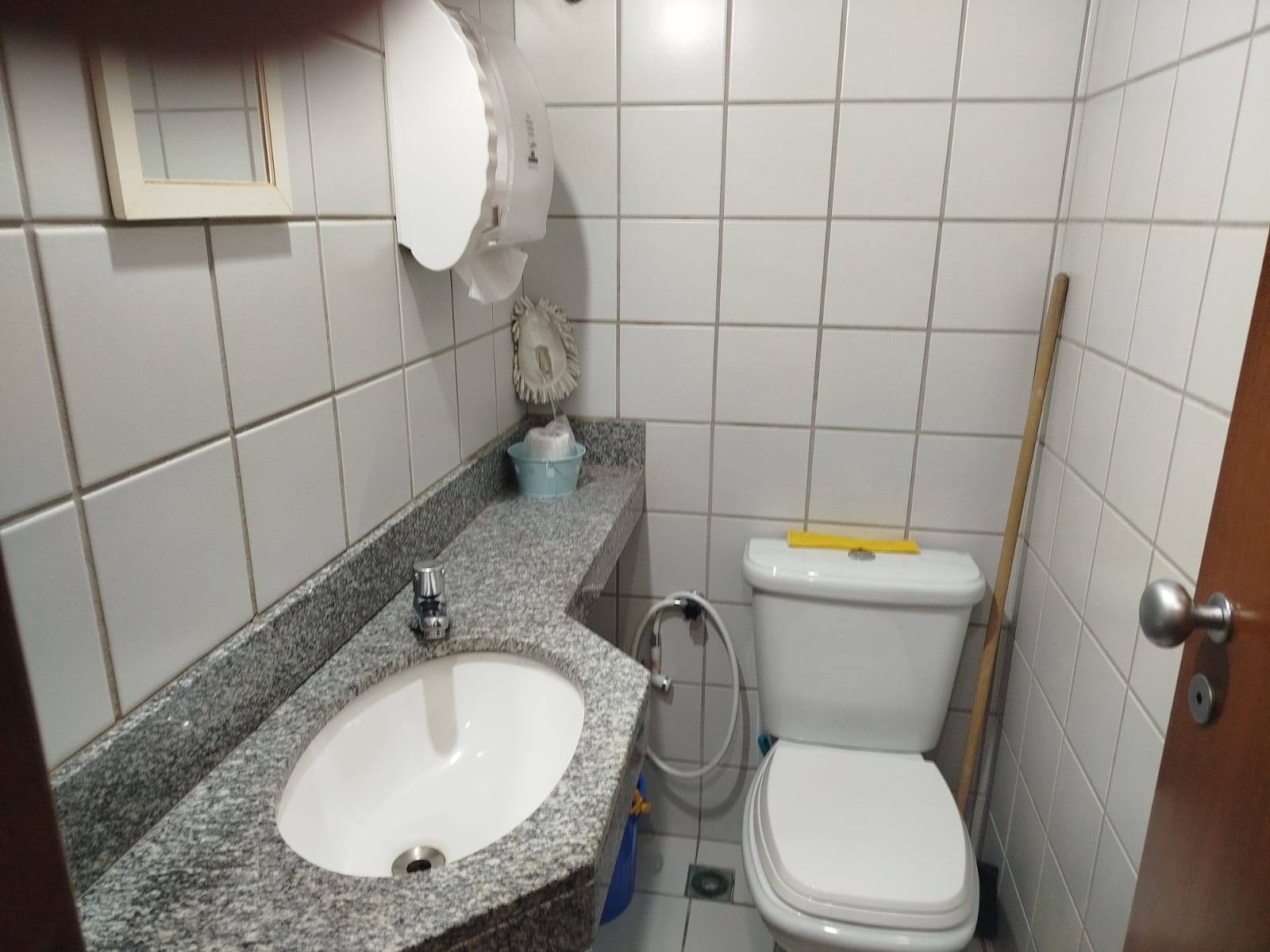 Imagem Imóvel Comercial para Alugar, 33 m²em Caminho das Árvores - Salvador