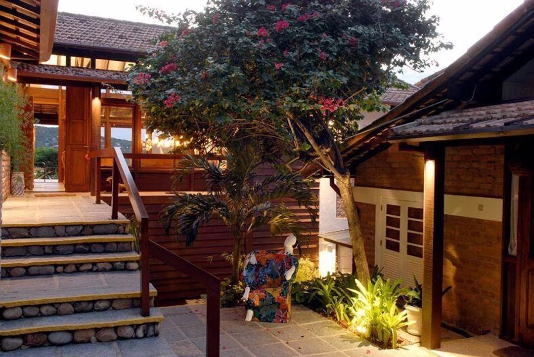 Imagem Casa com 7 Quartos à Venda, 454 m² em Ferradura - Armação dos Búzios