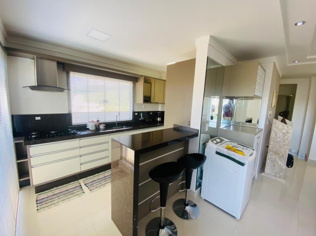 Imagem Cobertura com 3 Quartos à Venda ou Temporada, 187 m²em Bombas - Bombinhas