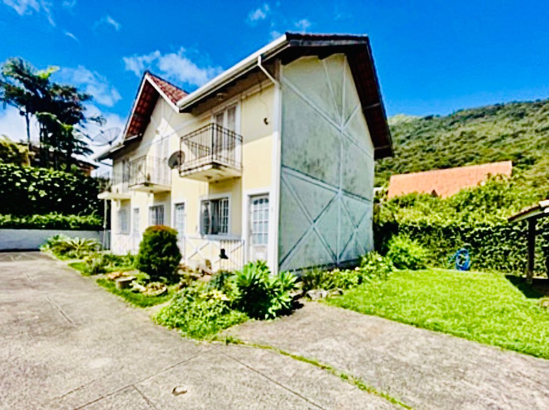 Foto do imóvel: Casa de Condomínio com 2 Quartos à Venda, 65 m²em Barroso - Teresópolis