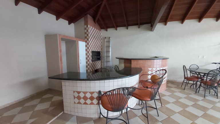Imagem Casa com 2 Quartos à Venda, 252 metros em Vila Carlota - Campo Grande