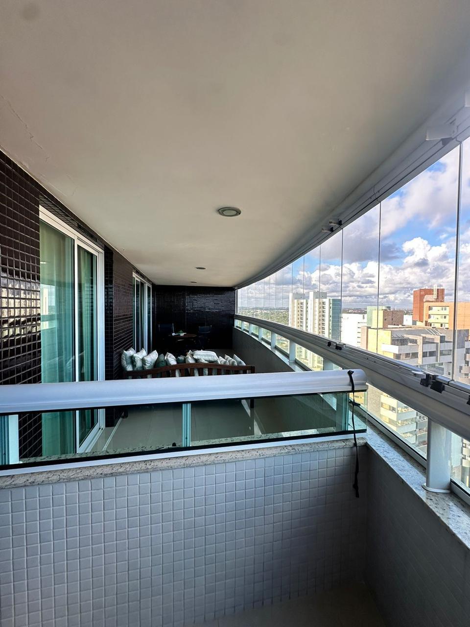 Imagem Apartamento com 4 Quartos para Alugar, 211 m² em Patamares - Salvador