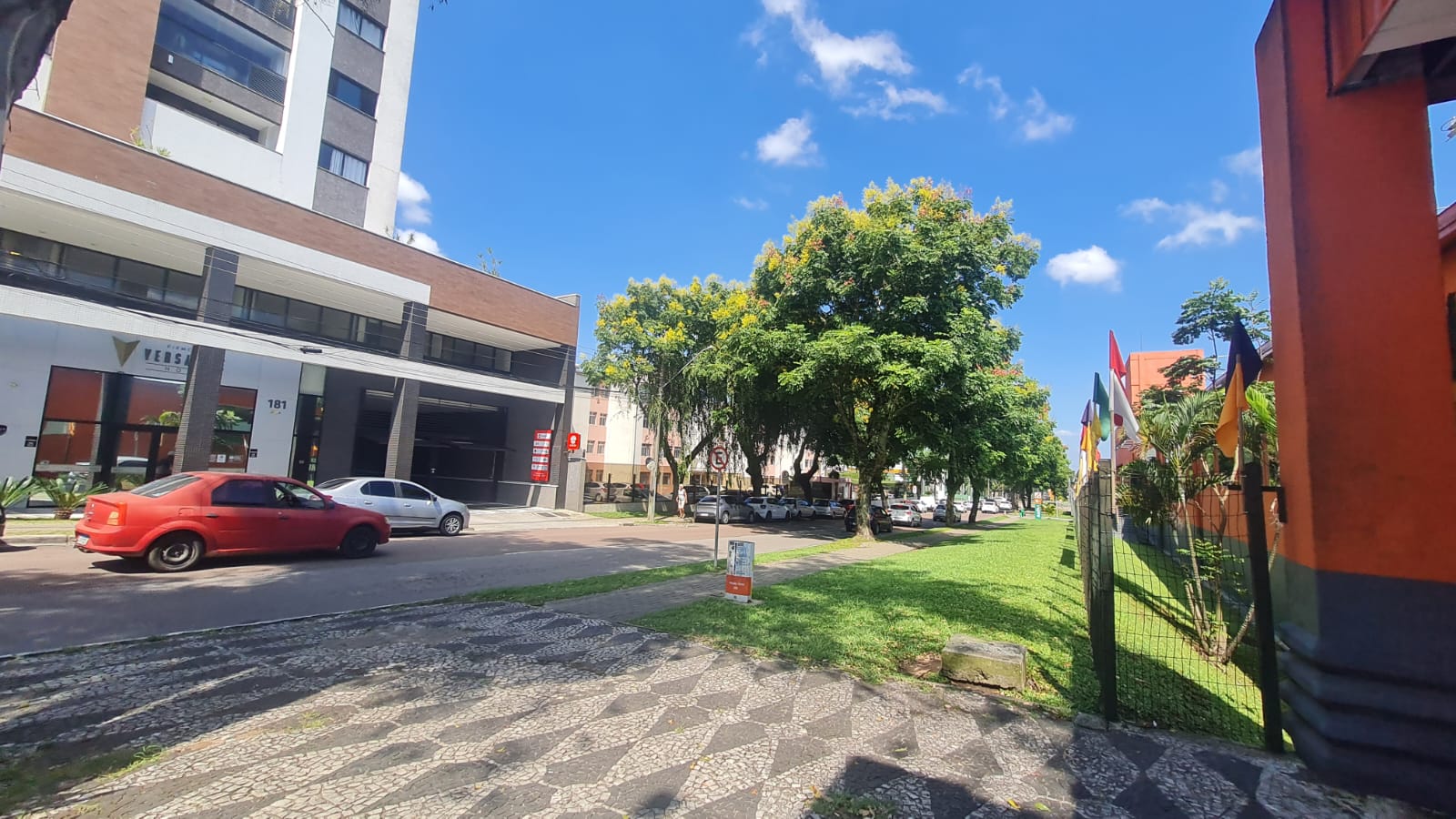 Foto do imóvel: Apartamento com 2 Quartos à Venda, 49 m² em Capão Raso - Curitiba